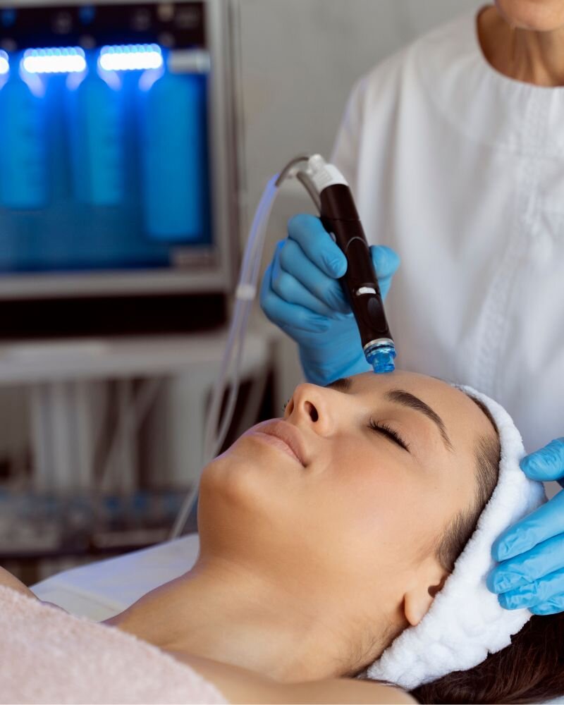 HydraFacial bei Aesthetika Peponi